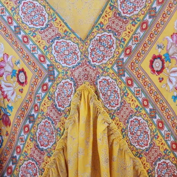 Rose & Olive 2x boho Peasant top floral flowy yellow hippie witchy - Picture 3 of 10